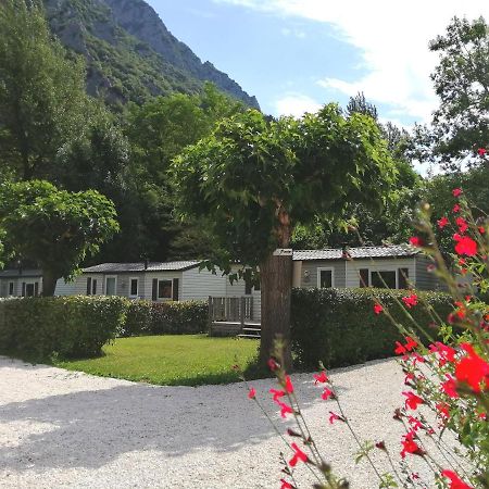 Le Moulin Du Pont D'Alies Ξενοδοχείο Axat Εξωτερικό φωτογραφία