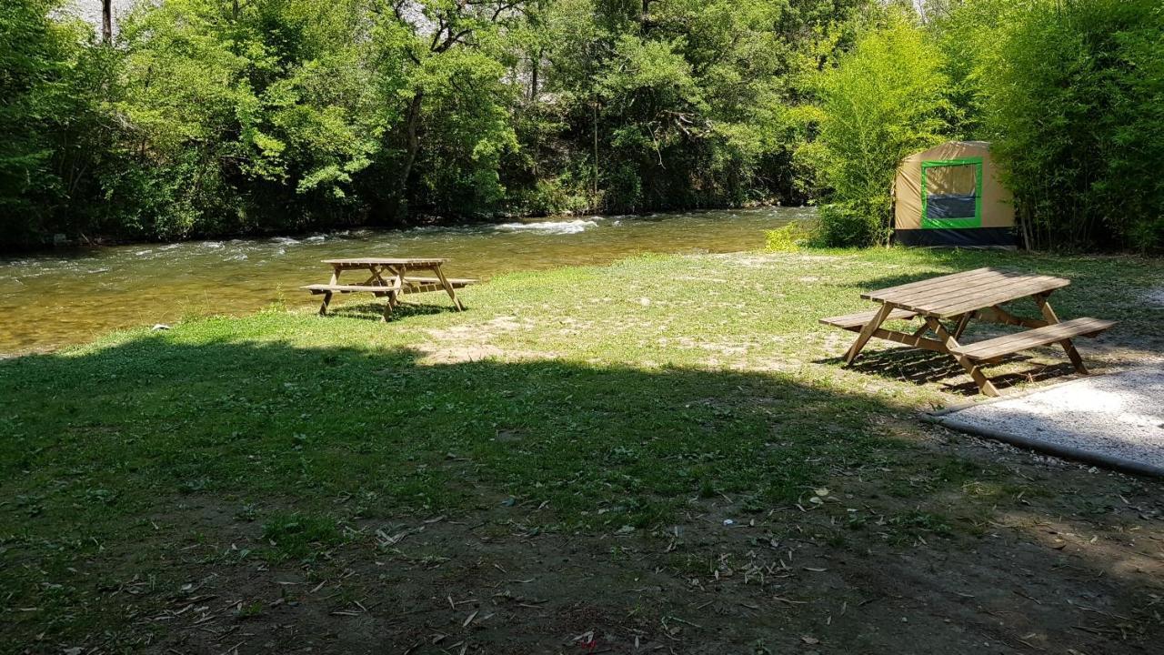 Le Moulin Du Pont D'Alies Ξενοδοχείο Axat Εξωτερικό φωτογραφία